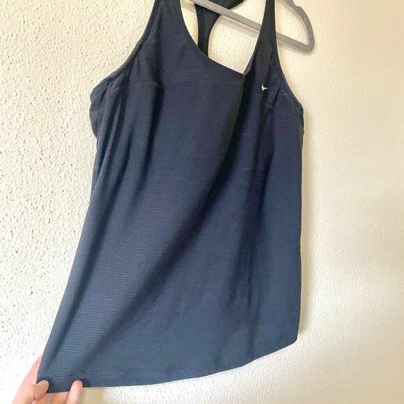 Nike Tank Top Women’s large Racerback Dri Fit Built in Bra Athletic Gym Workout - Picture 2 of 8